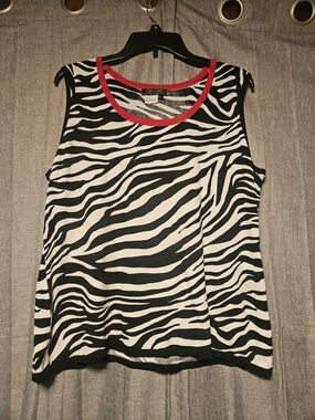 🤑CITY Girl Women's Black & White Zebra Tank with Red Trim